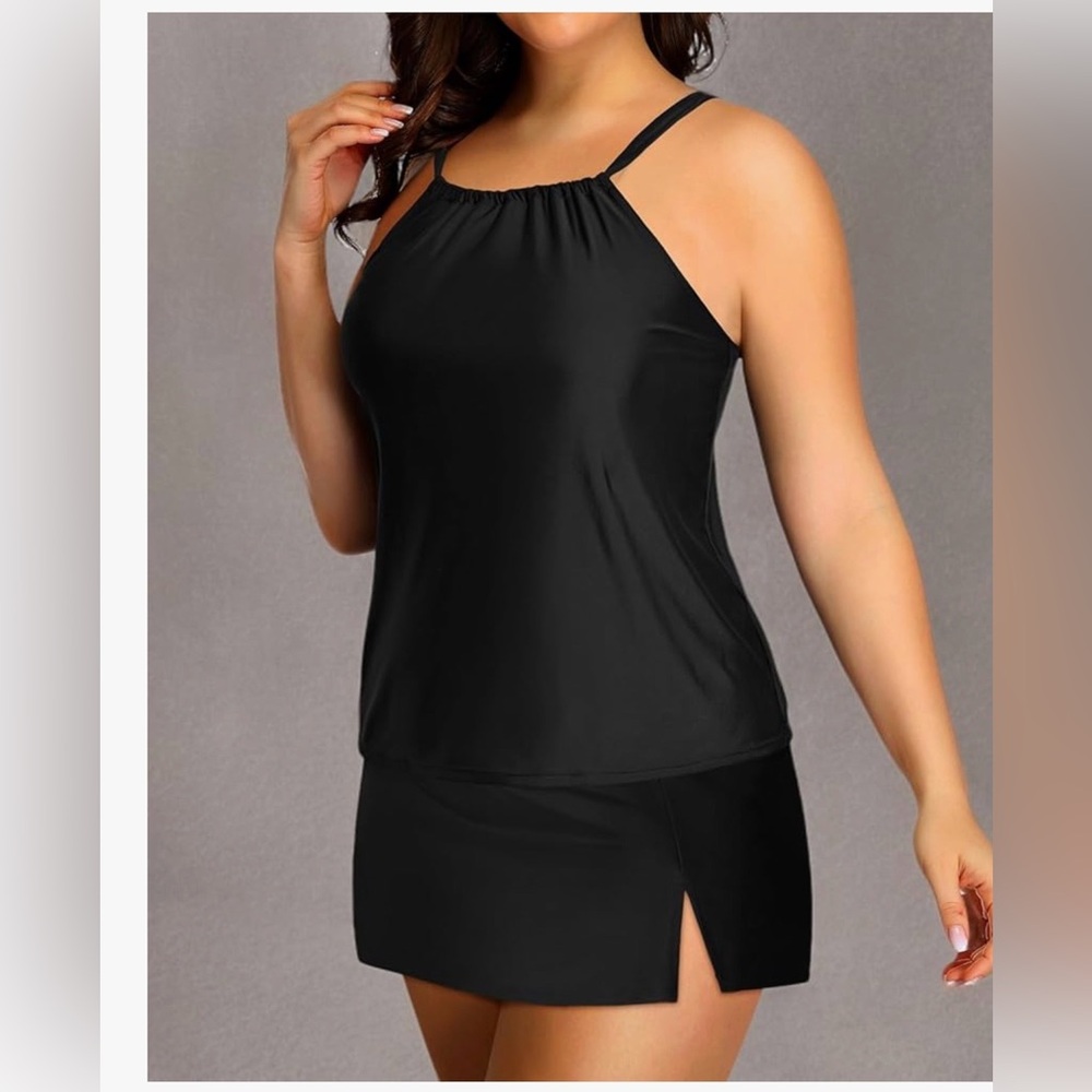 NWT Yonique Women's Black swimwear Top